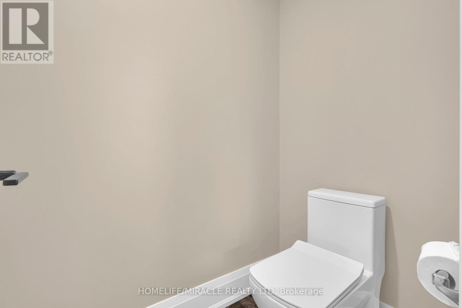 4427 CONCESSION 7 — photo 23