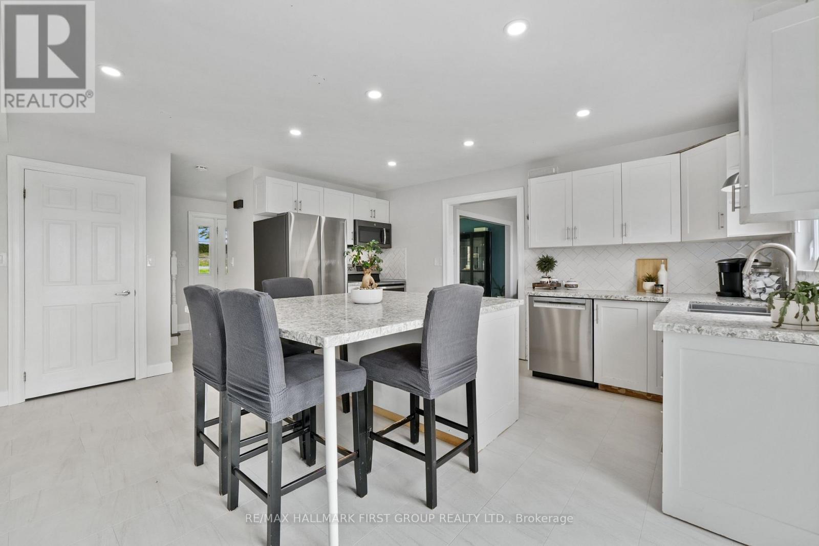 1868 STANTON ROAD N — photo 14