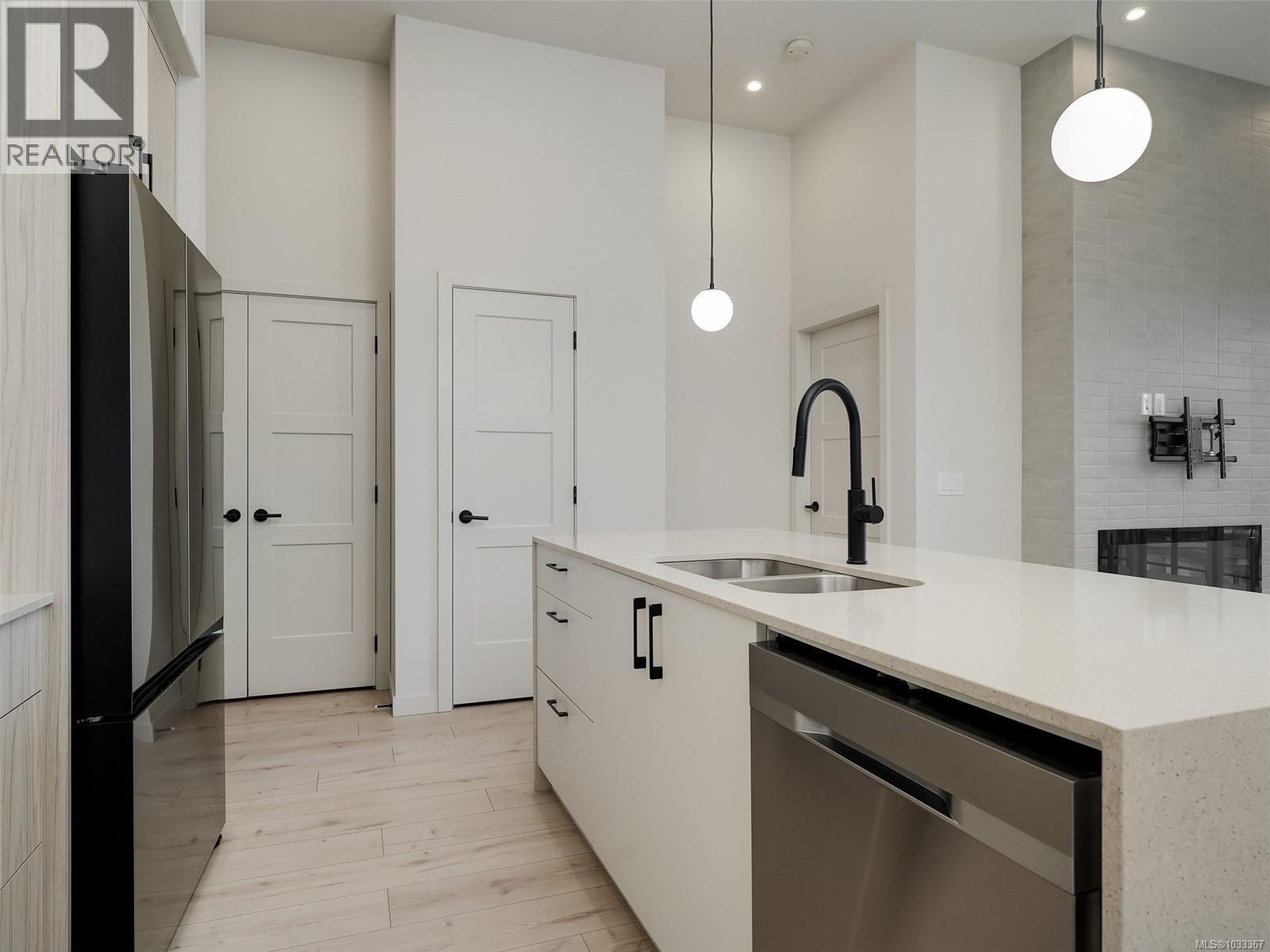 607 958 Pharoah Mews, Langford