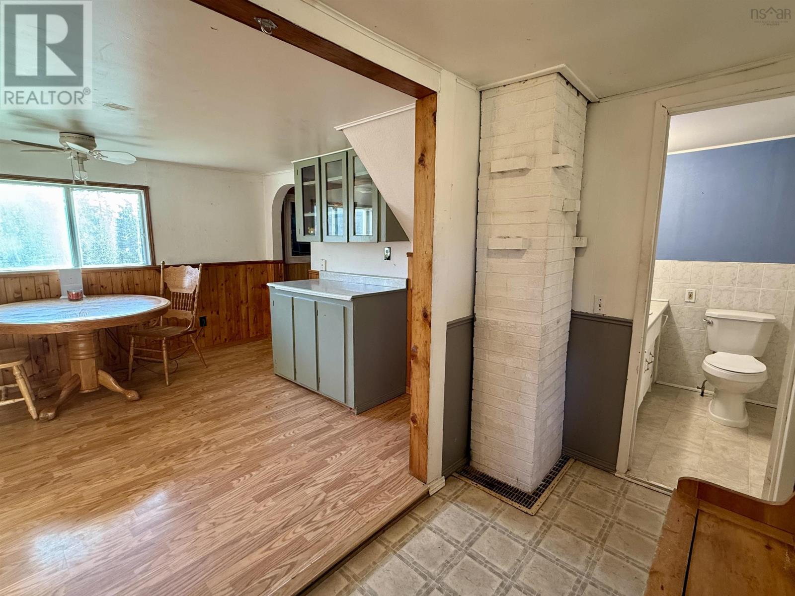 Property 3 of 35 of 10374 Highway 4