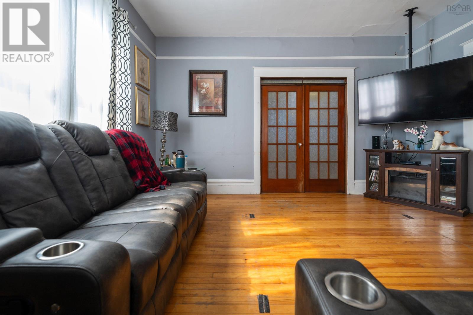 Property 9 of 37 of 40 Clifford Street