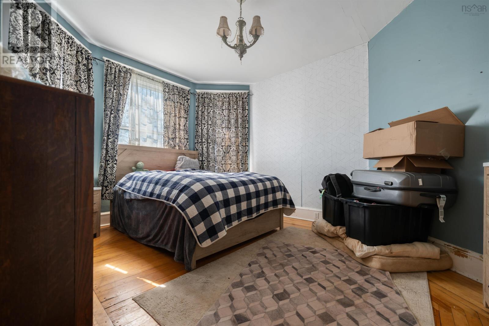 Property 24 of 37 of 40 Clifford Street