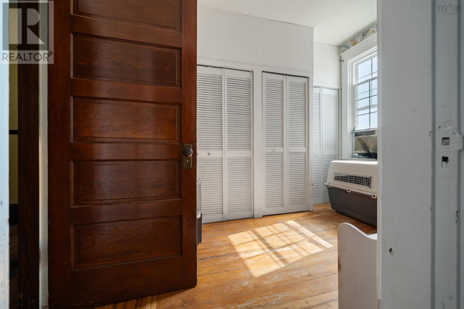 Property 26 of 37 of 40 Clifford Street