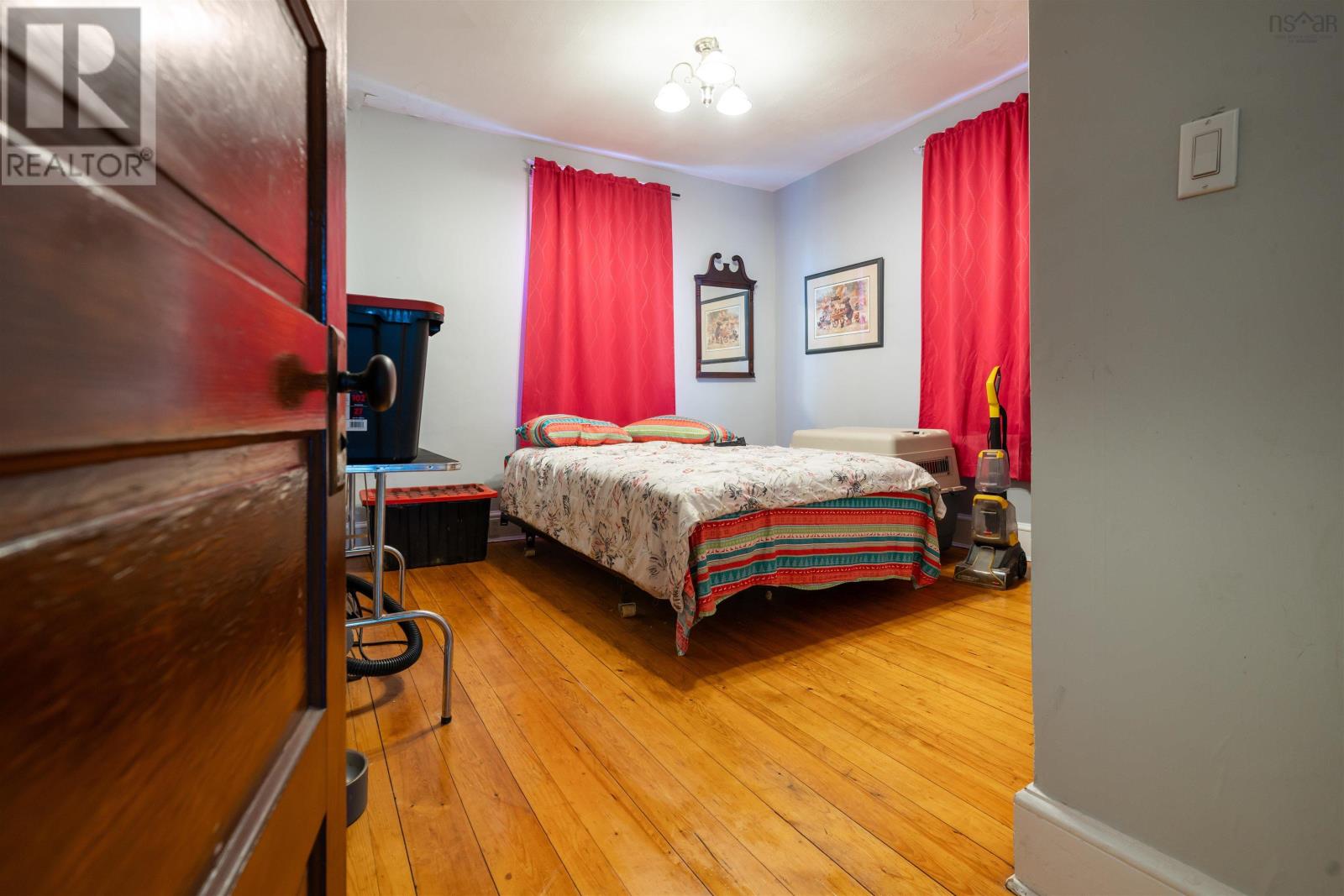 Property 27 of 37 of 40 Clifford Street