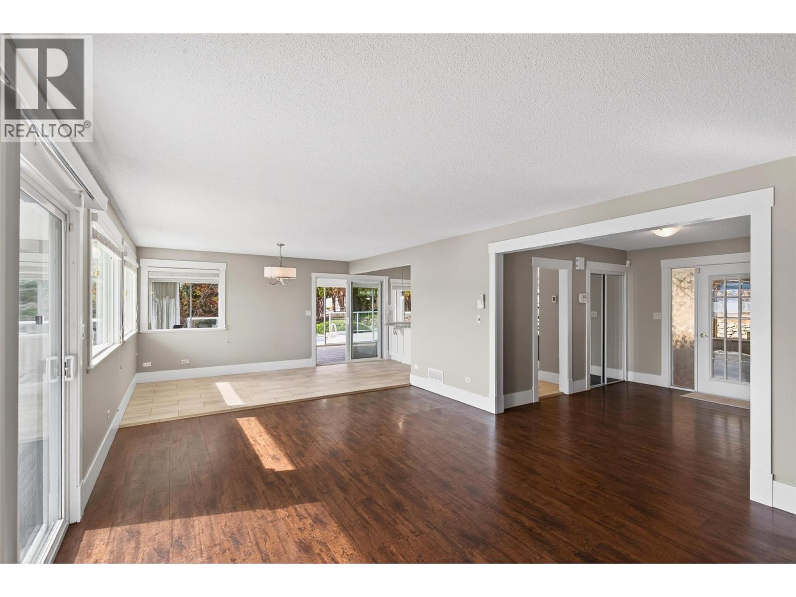  3940 Angus Drive, West Kelowna