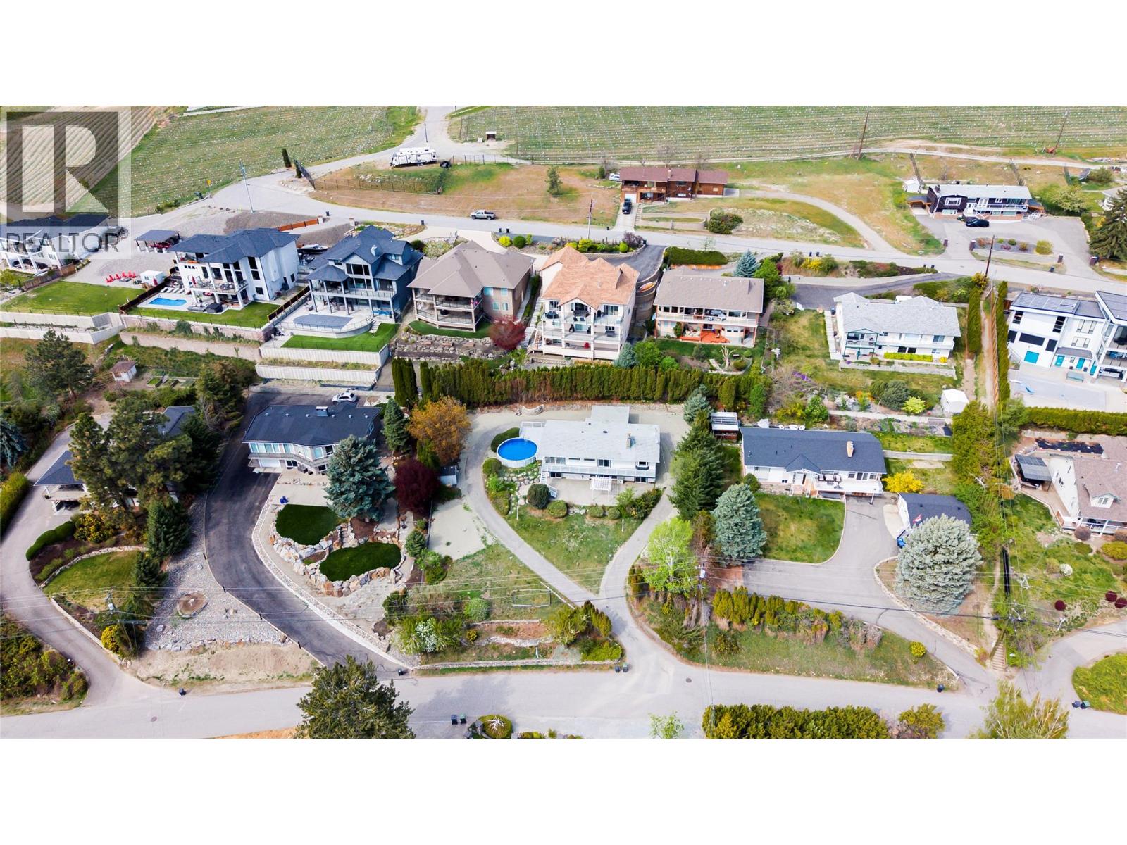  3940 Angus Drive, West Kelowna