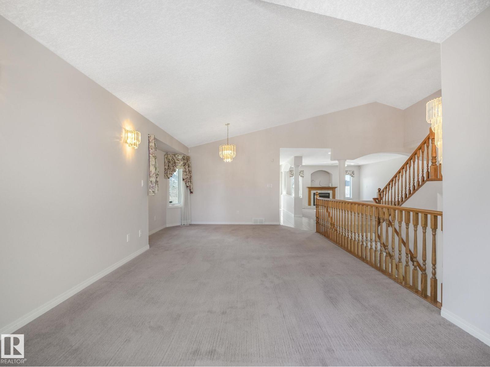 1054 ORMSBY CR NW - 7