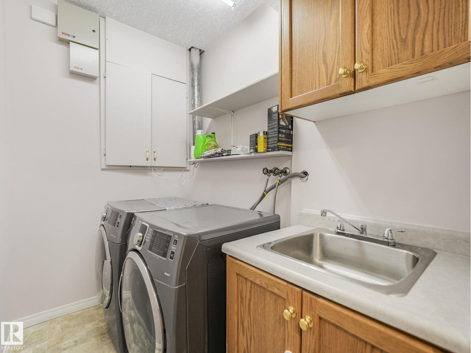 1054 ORMSBY CR NW - 53