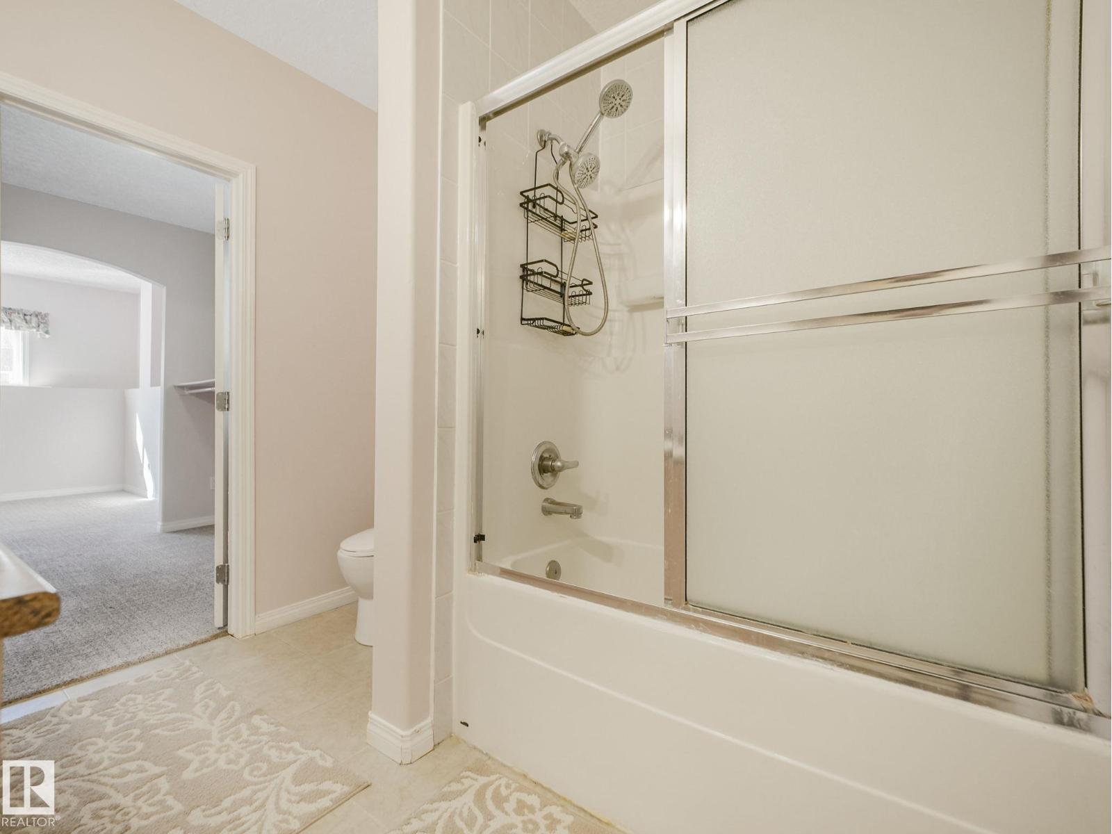 1054 ORMSBY CR NW - 52