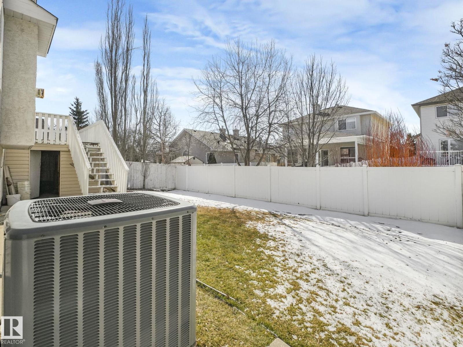 1054 ORMSBY CR NW - 68