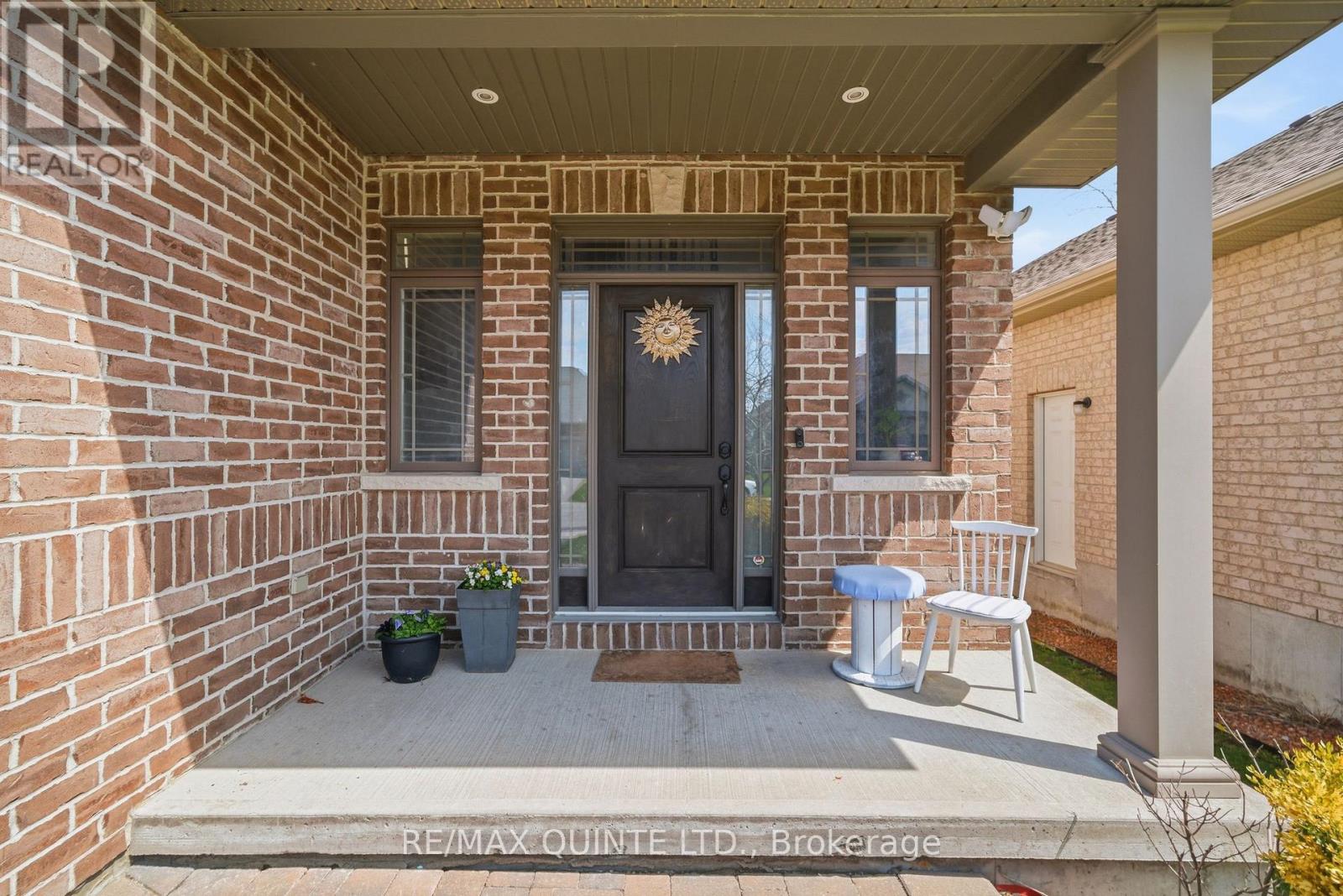 47 HANOVER COURT - 4