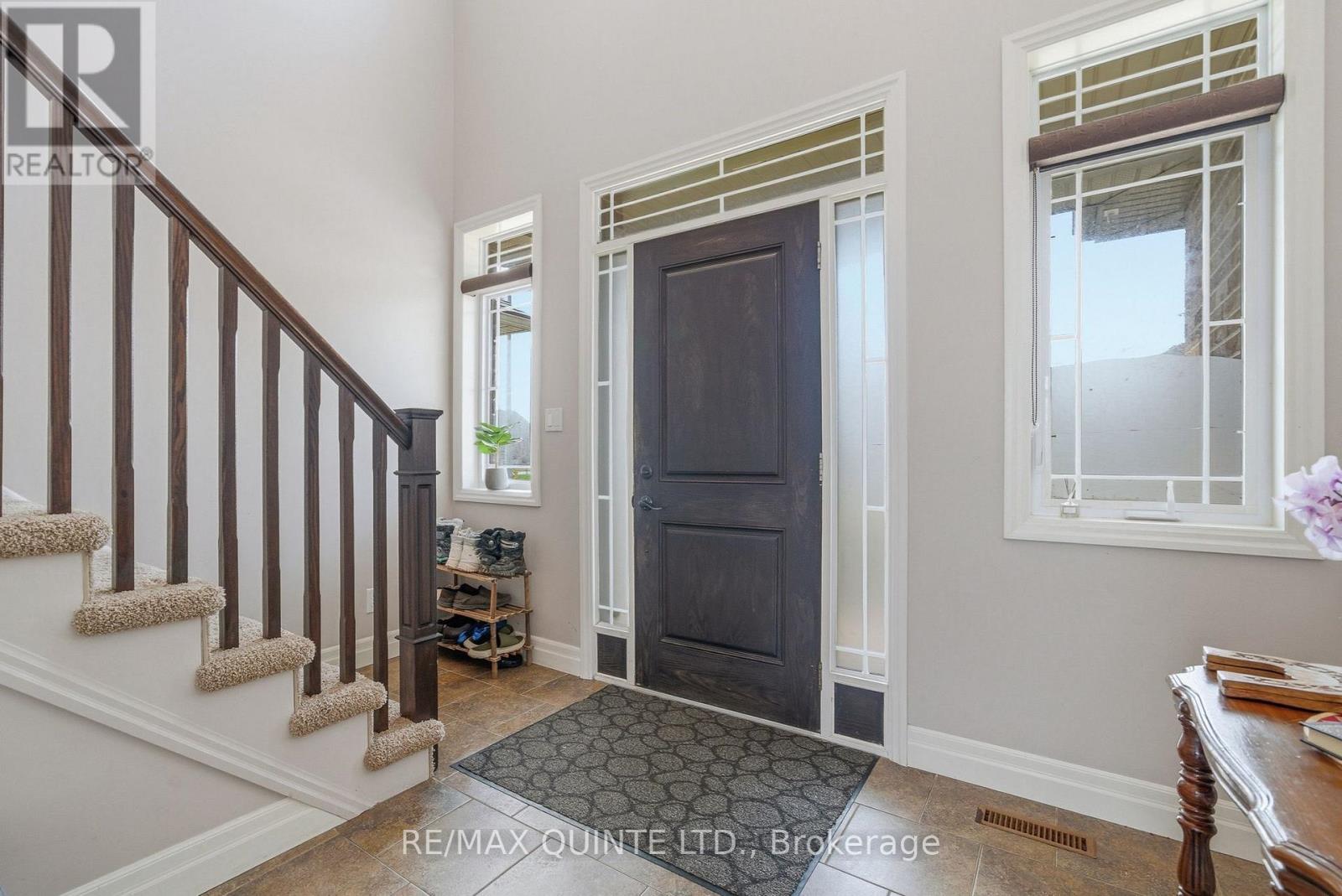 47 HANOVER COURT - 6