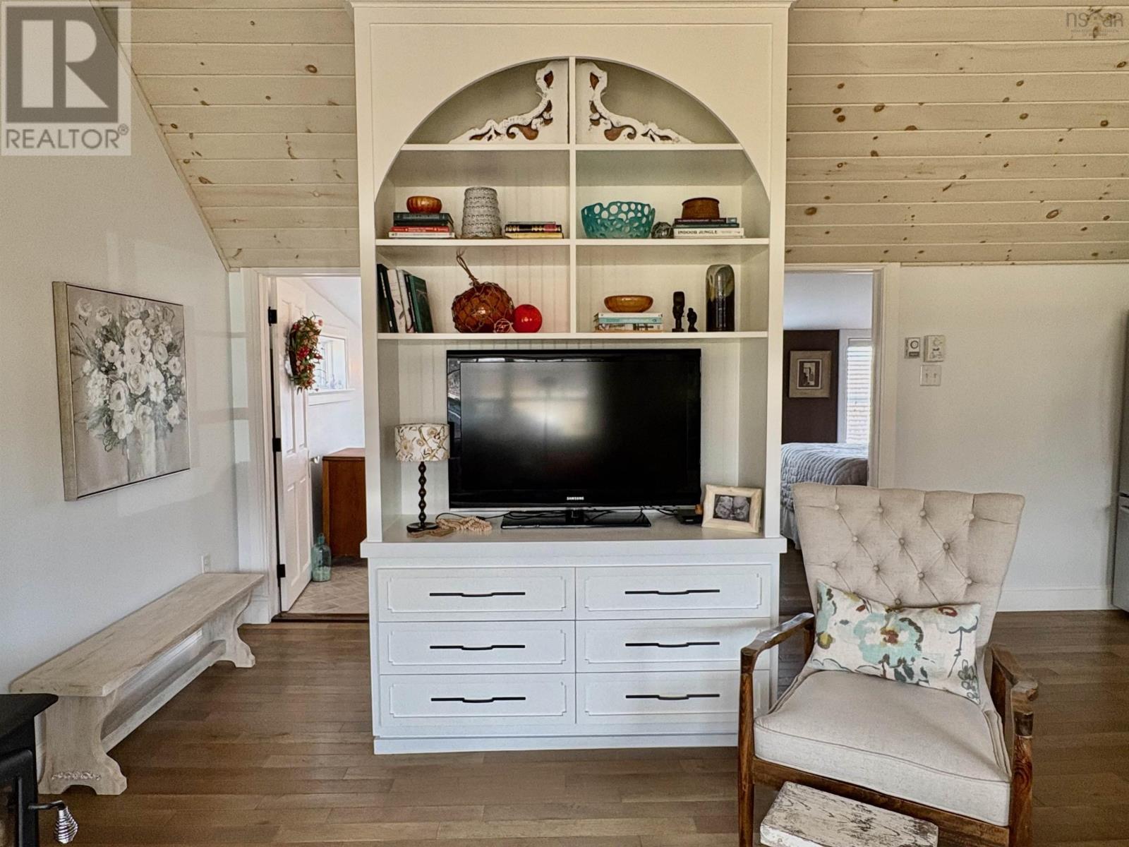 Property 17 of 40 of 24 Myrtle Lane