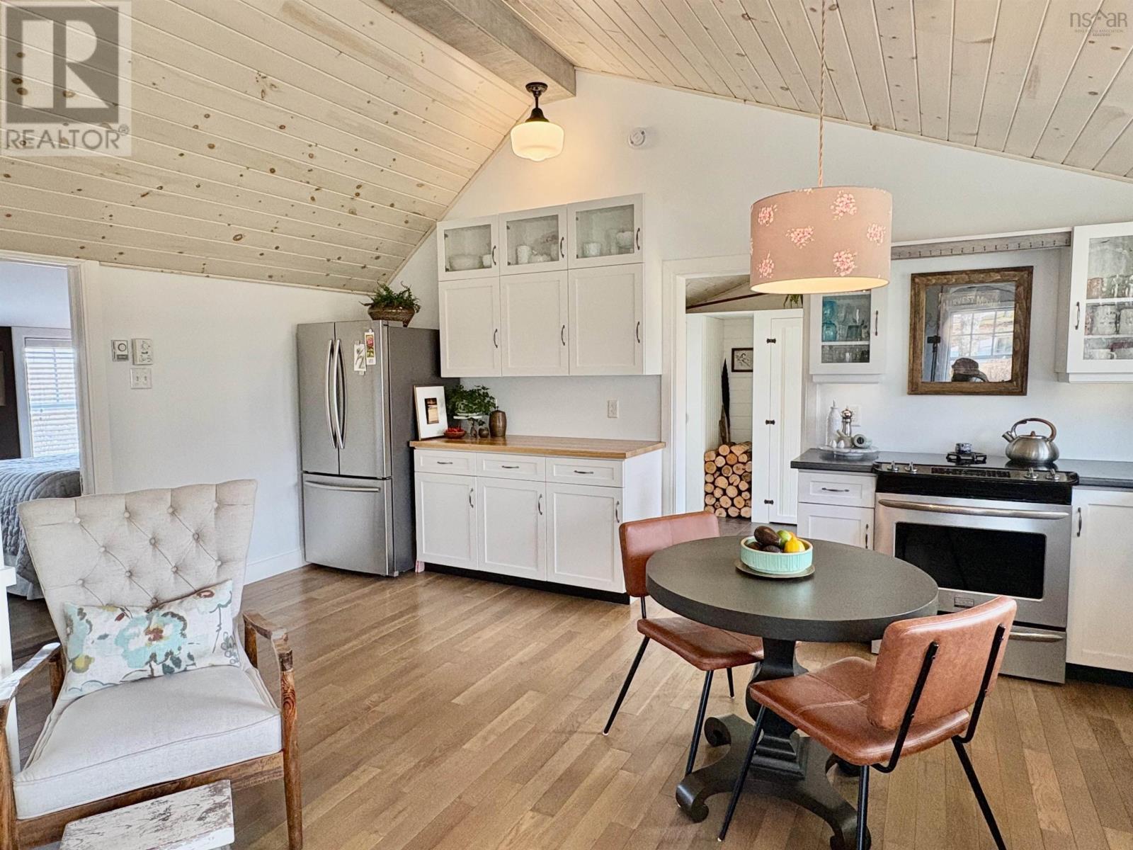 Property 18 of 40 of 24 Myrtle Lane