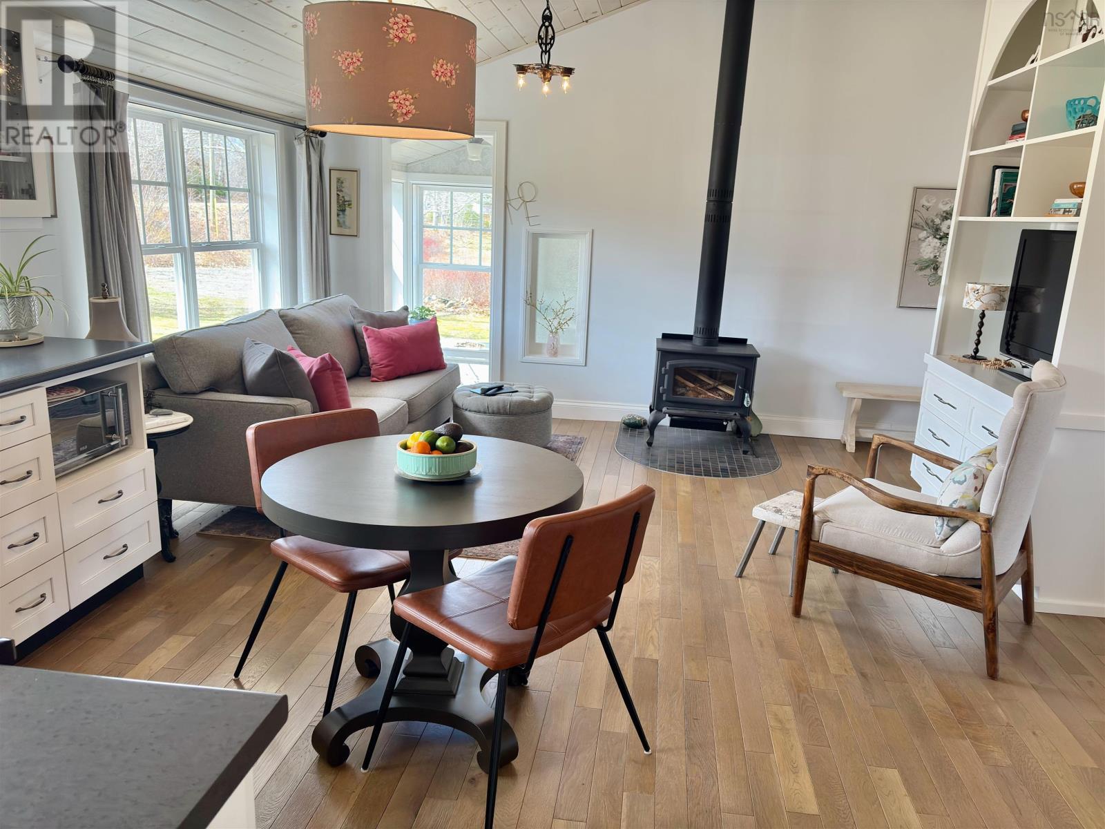 Property 25 of 40 of 24 Myrtle Lane