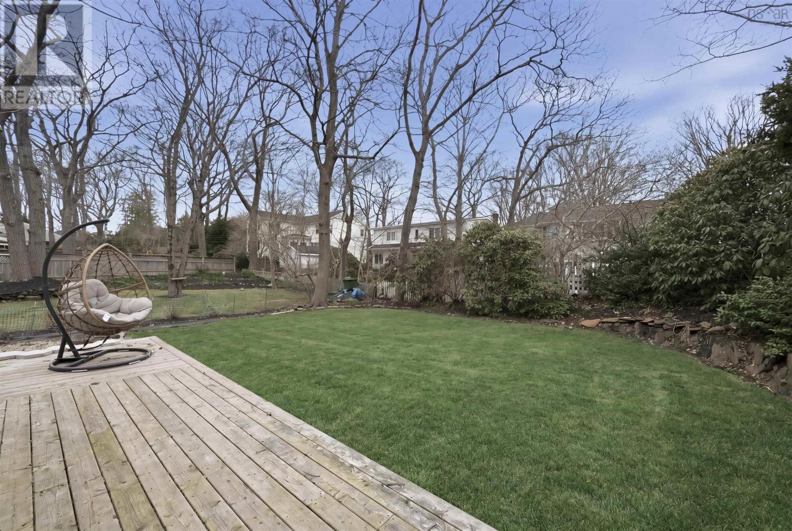 Property 36 of 45 of 939 Bellevue Avenue