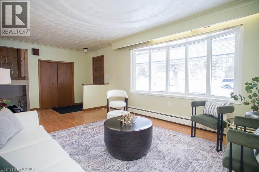 104 HILLSIDE Avenue, Delhi, Ontario, N4B1Y7 — Photo 3