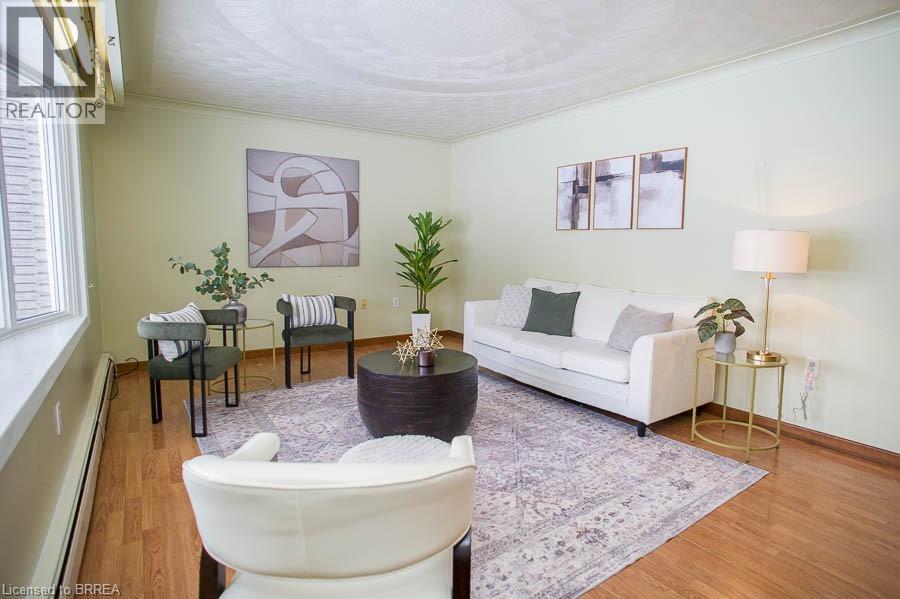 104 HILLSIDE Avenue, Delhi, Ontario, N4B1Y7 — Photo 5