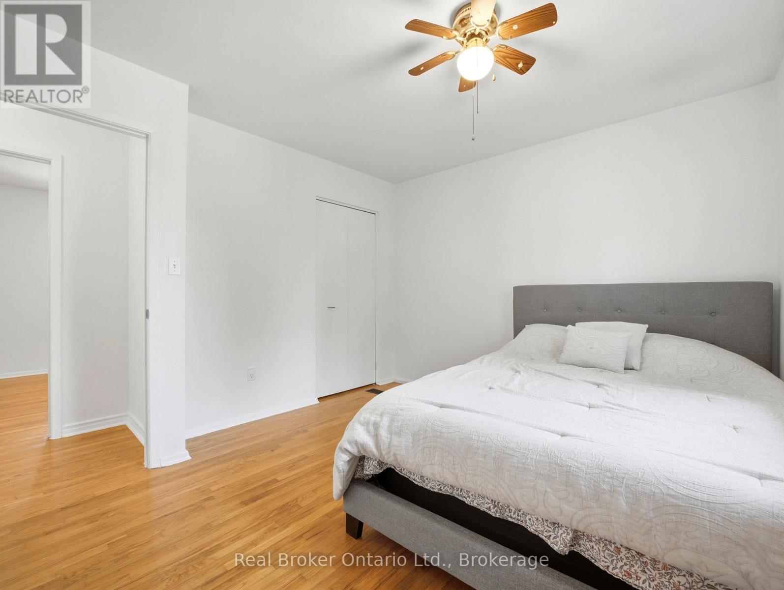 393 ENFIELD ROAD — photo 16