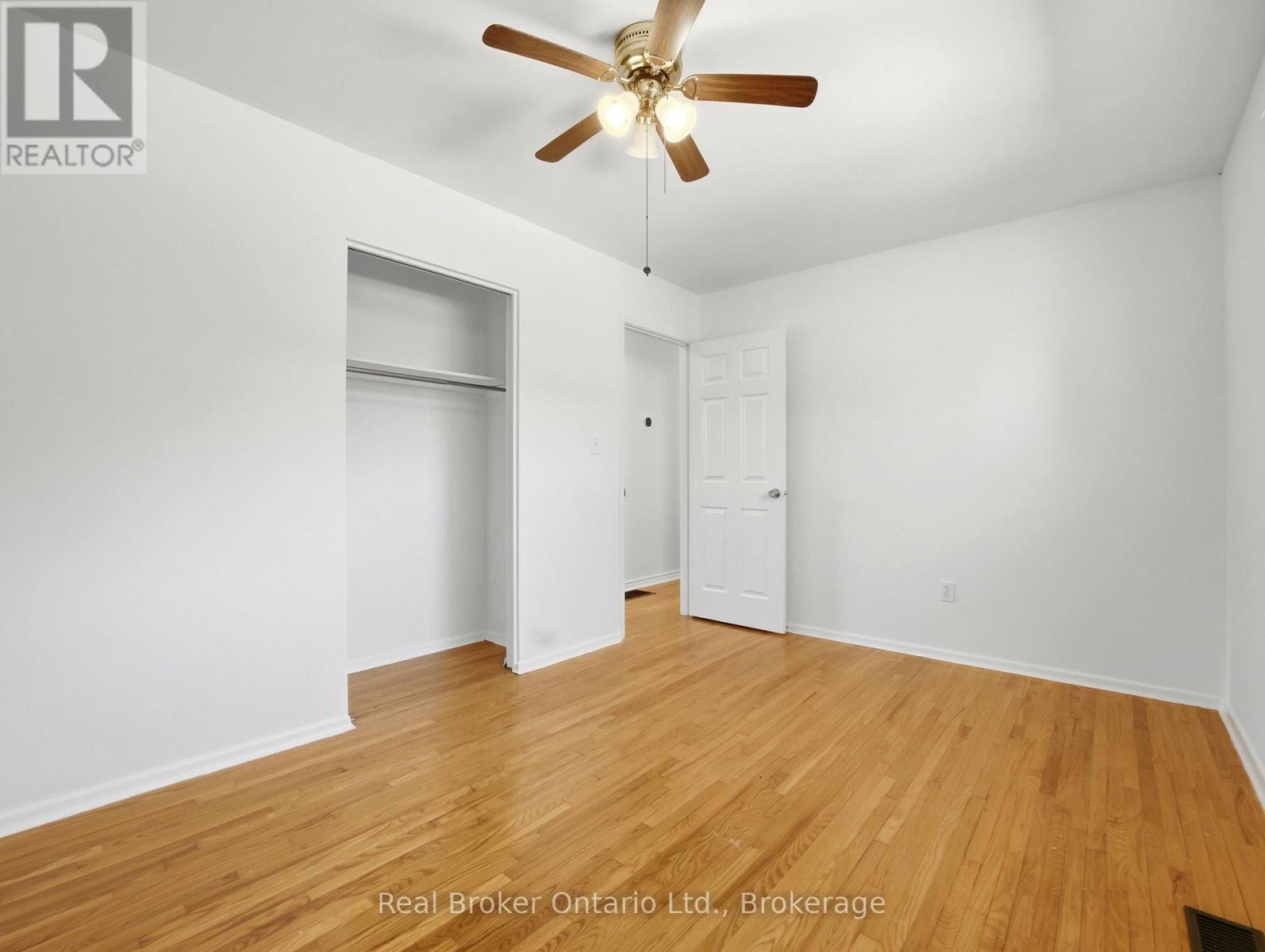 393 ENFIELD ROAD — photo 19