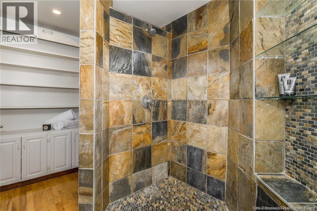 121 Graham Drive — photo 31