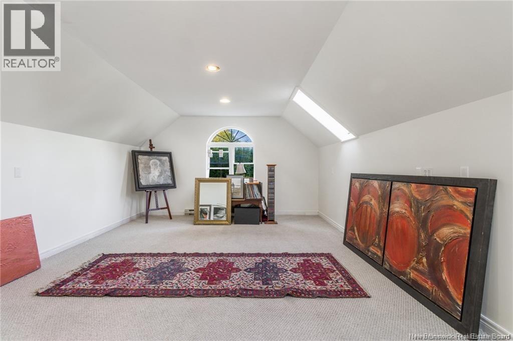 121 Graham Drive — photo 40