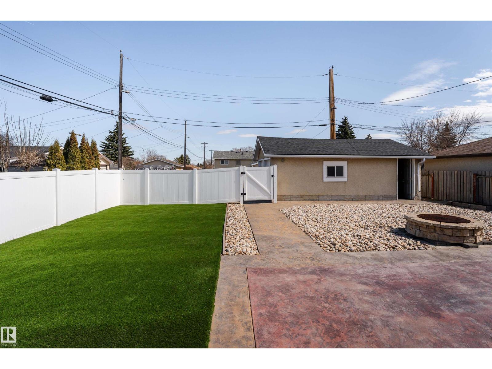 13331 64 ST NW NW, Edmonton