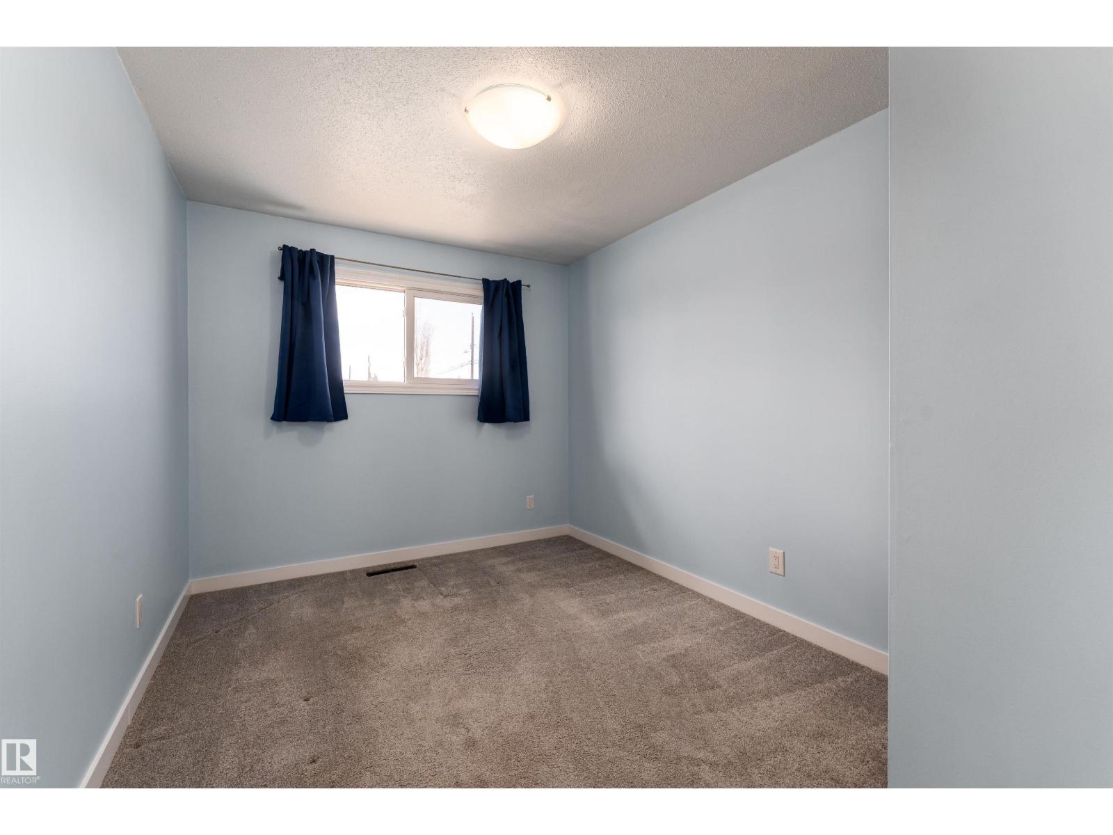13331 64 ST NW NW, Edmonton