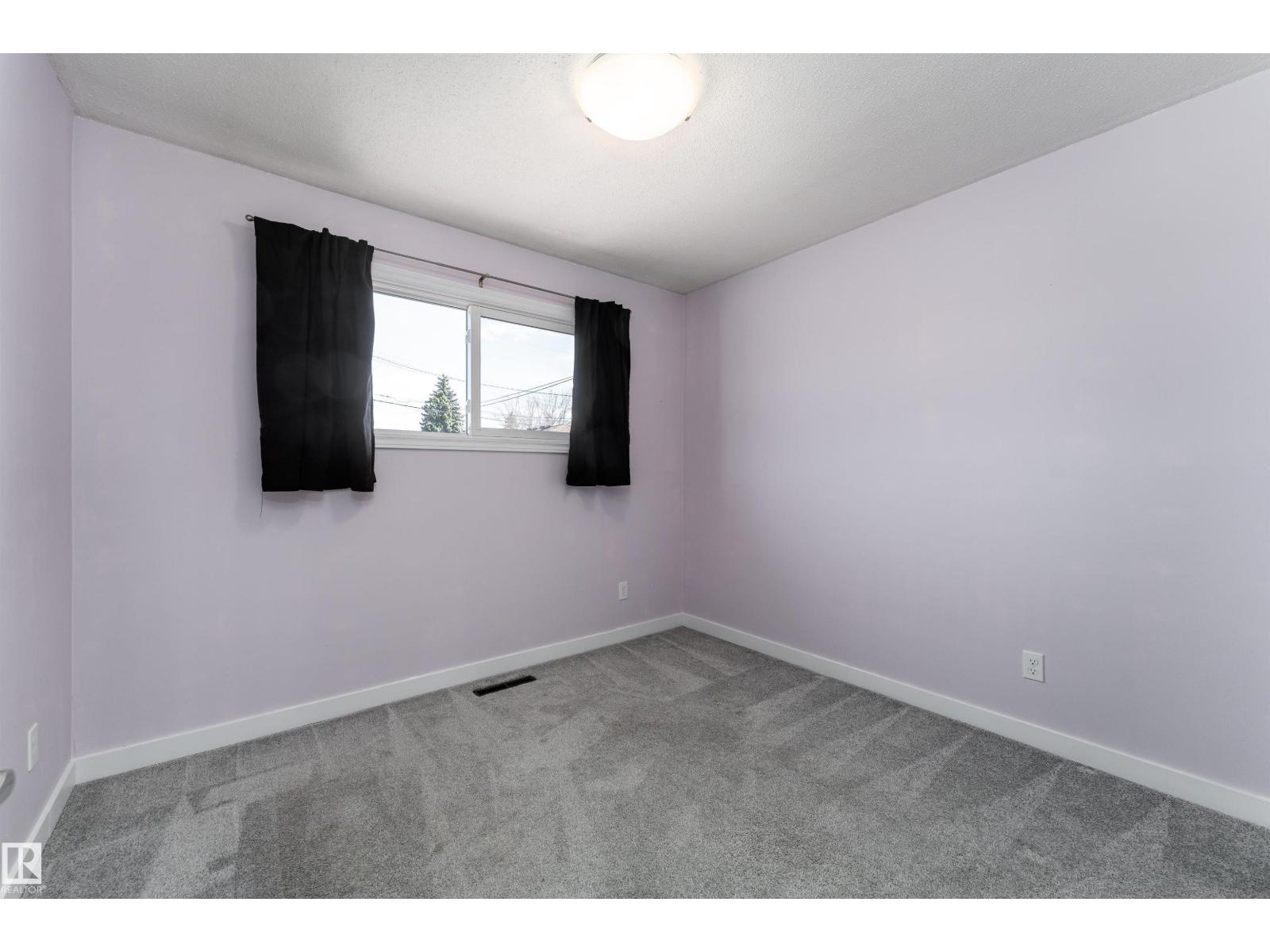 13331 64 ST NW NW, Edmonton