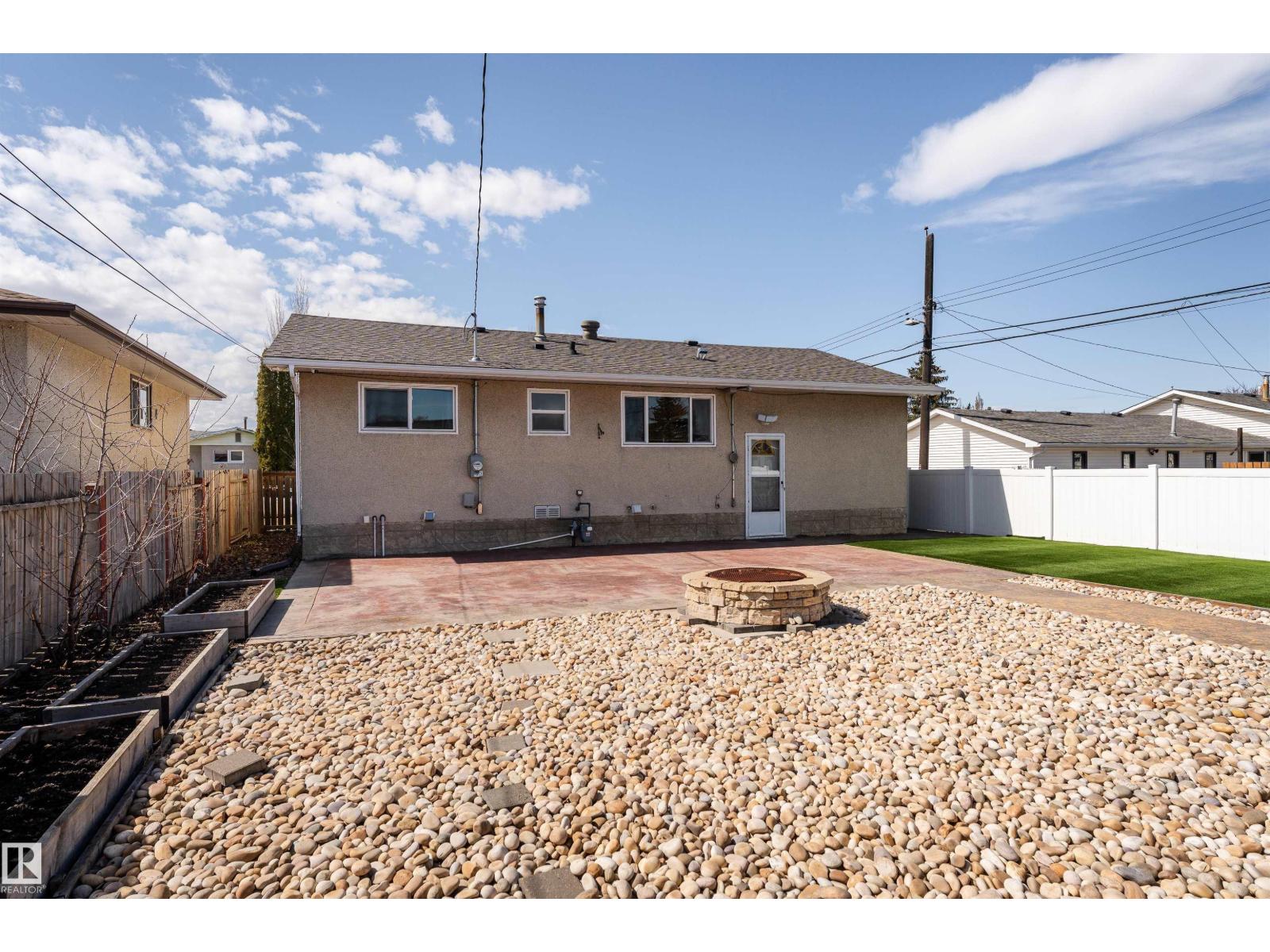 13331 64 ST NW NW, Edmonton