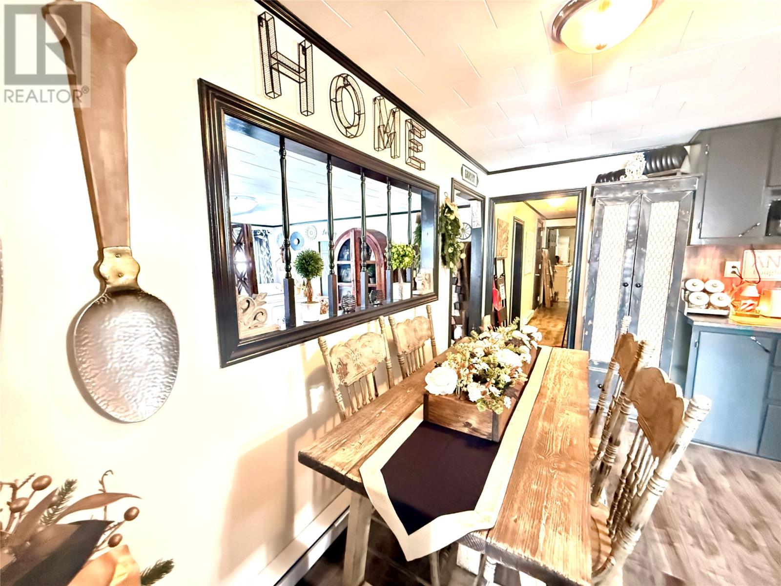 15 Robertson Avenue - 22