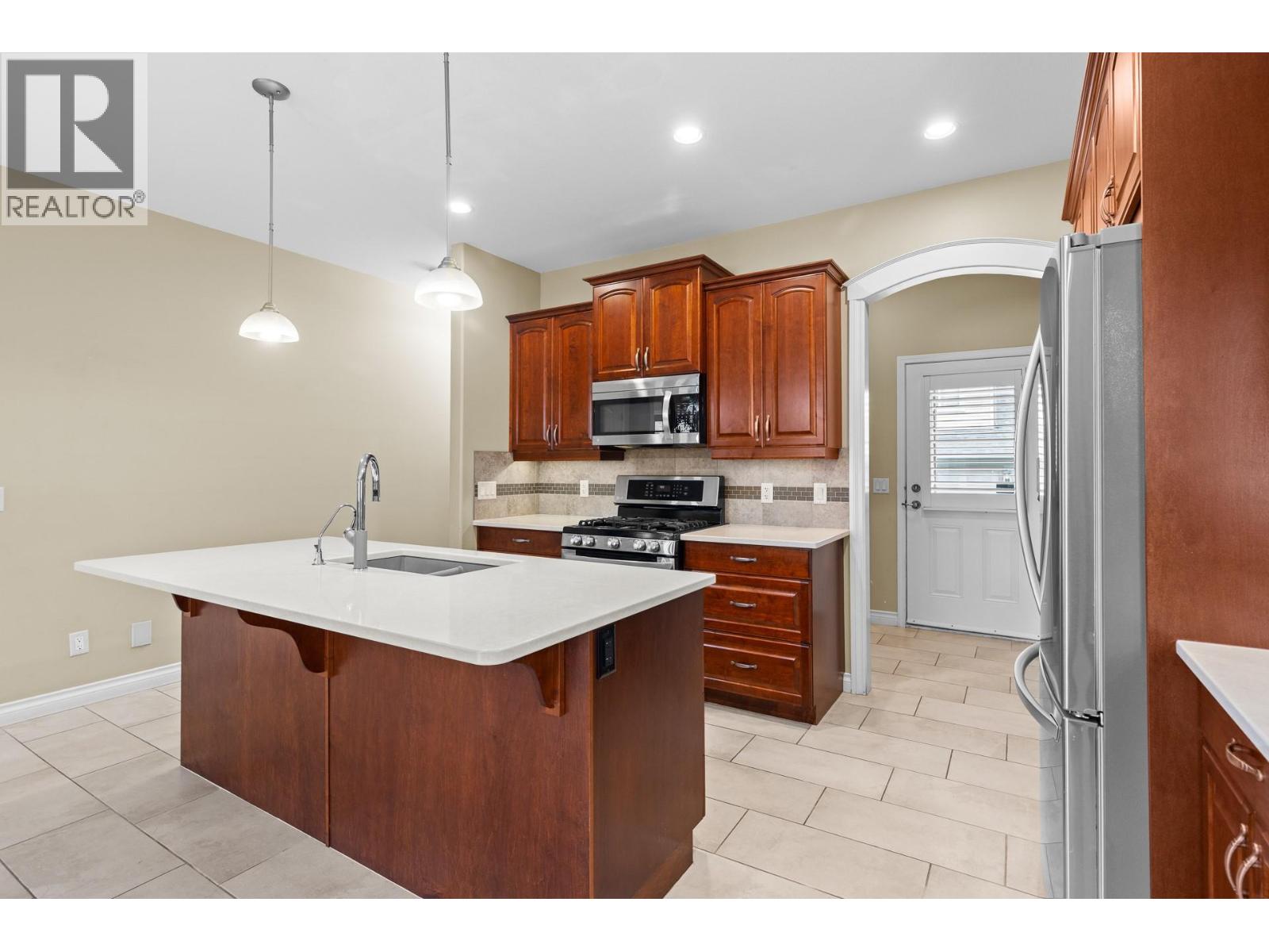  2253 Wilkinson Street, Kelowna