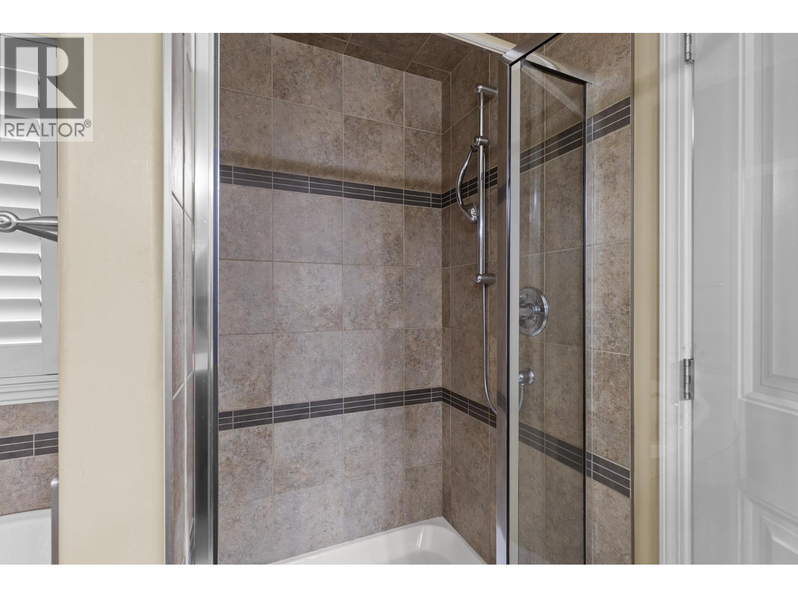  2253 Wilkinson Street, Kelowna