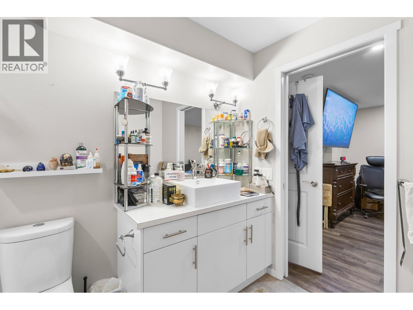  2253 Wilkinson Street, Kelowna