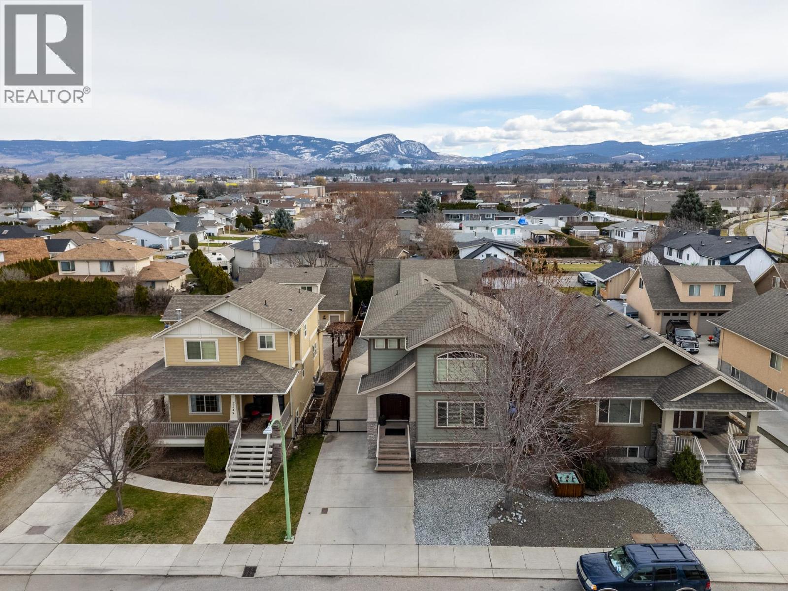  2253 Wilkinson Street, Kelowna