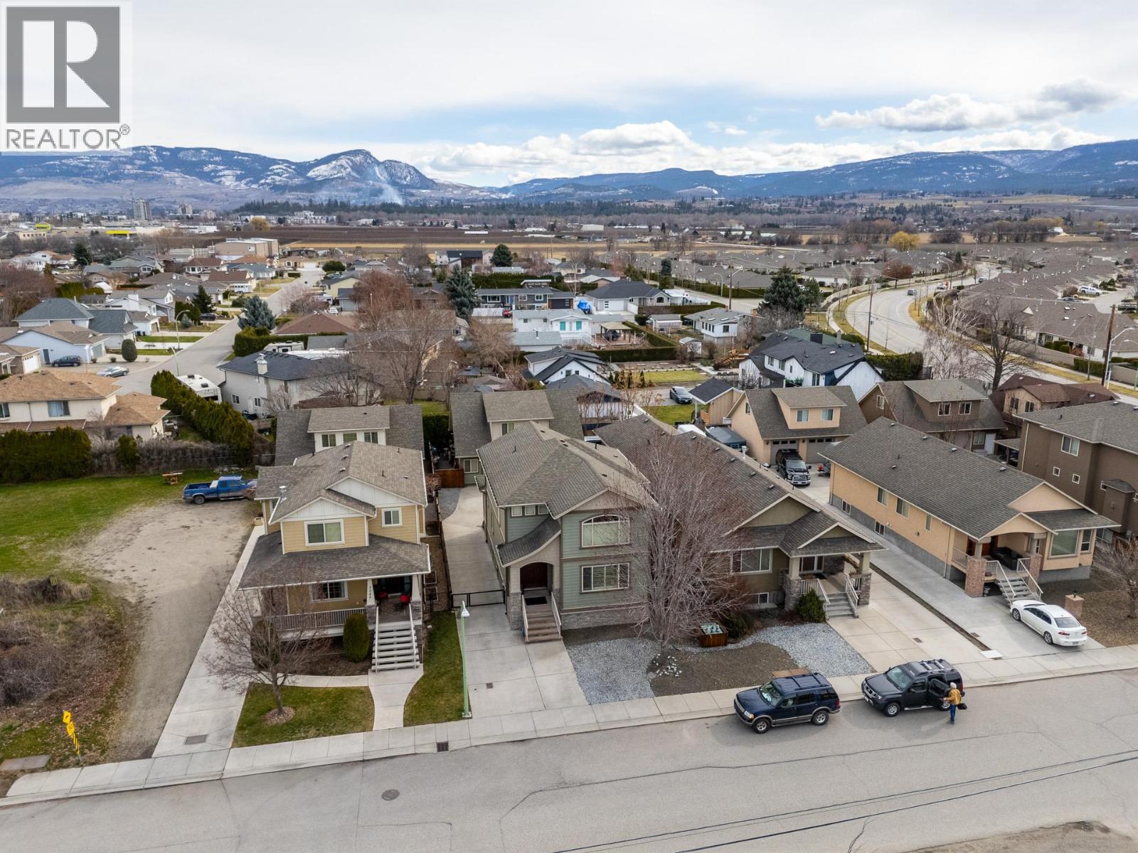  2253 Wilkinson Street, Kelowna