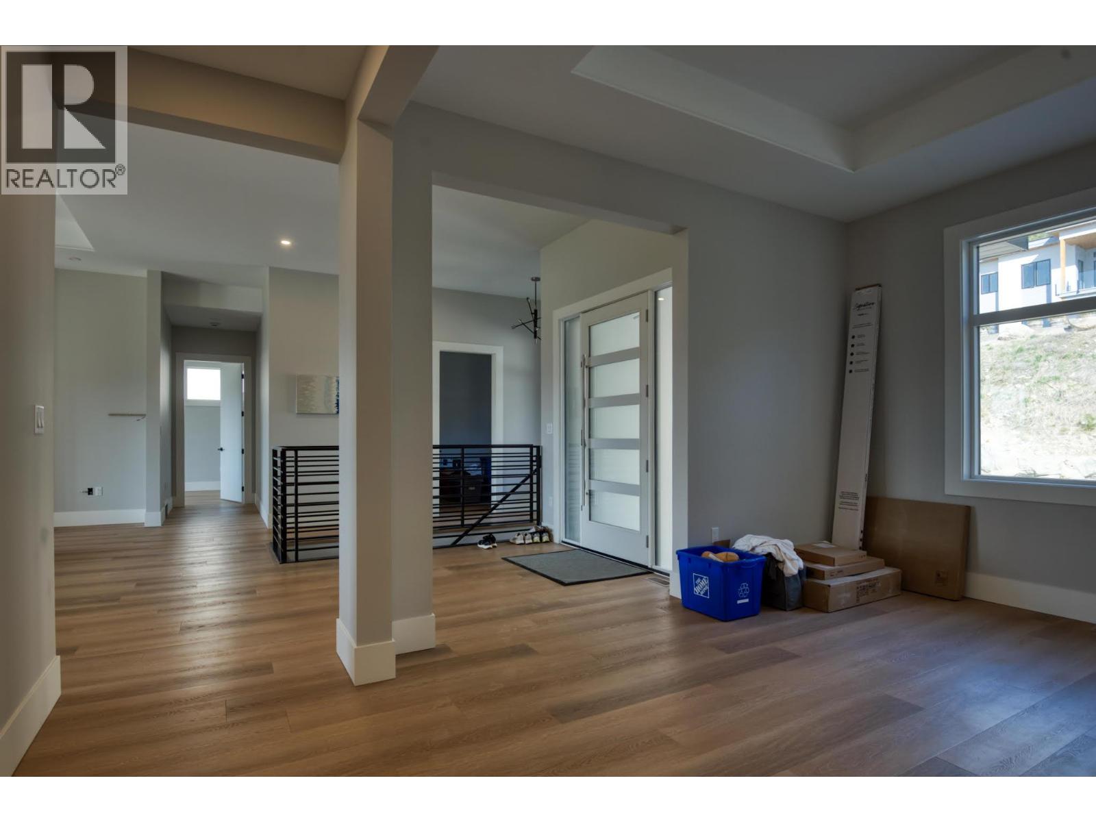 2835 Outlook Way, Naramata