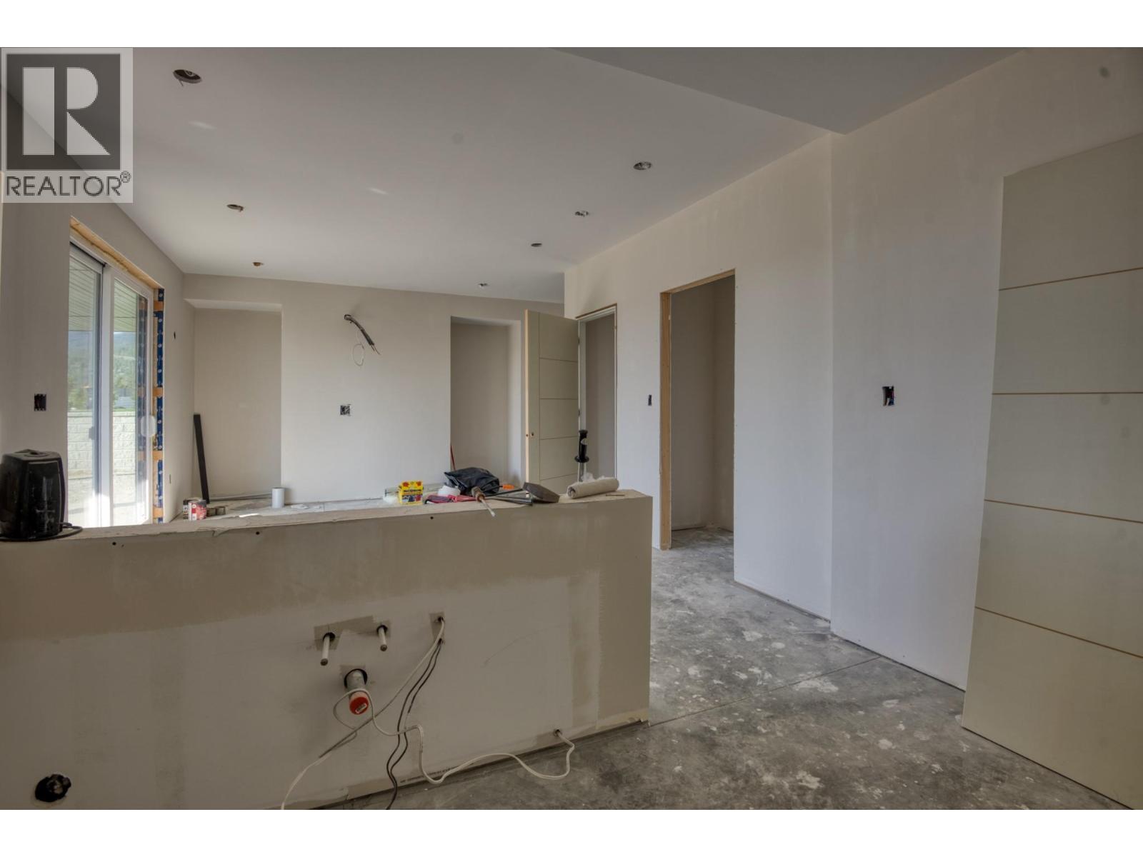 2835 Outlook Way, Naramata