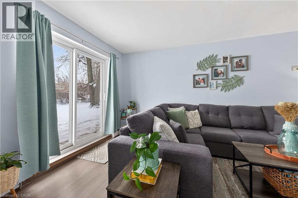 456 CARLTON Street Unit# 10, St. Catharines, Ontario, L2M4X1 — Photo 8