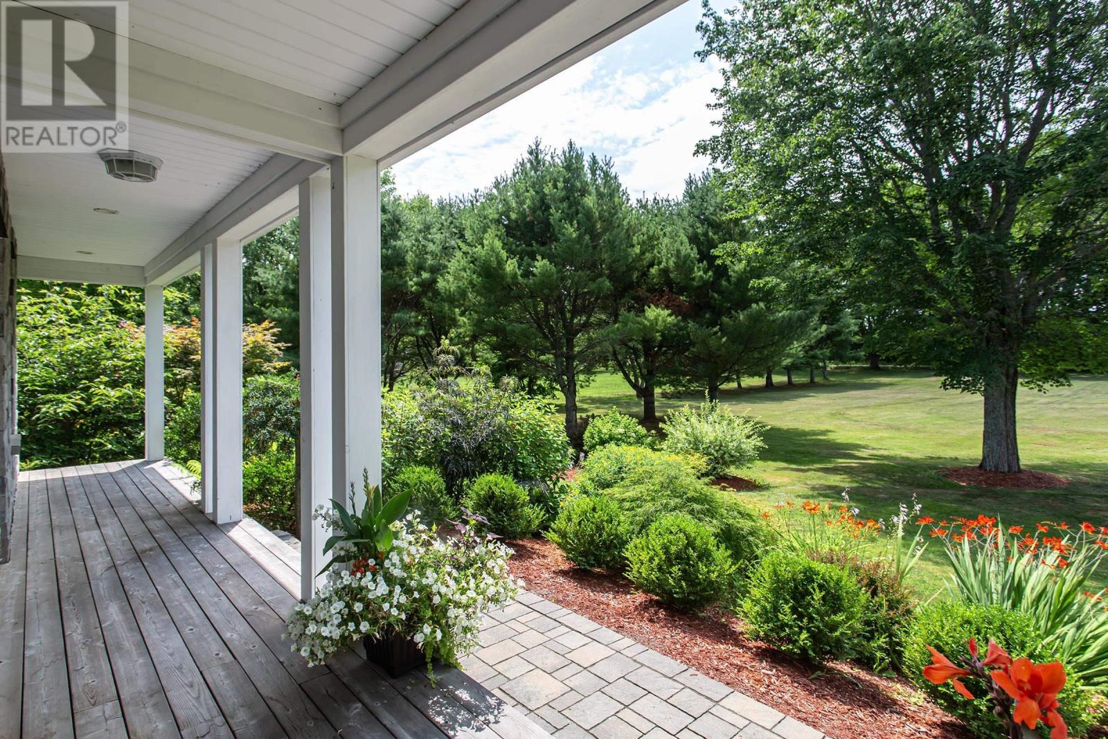 Property 3 of 50 of 484 Shaw Road