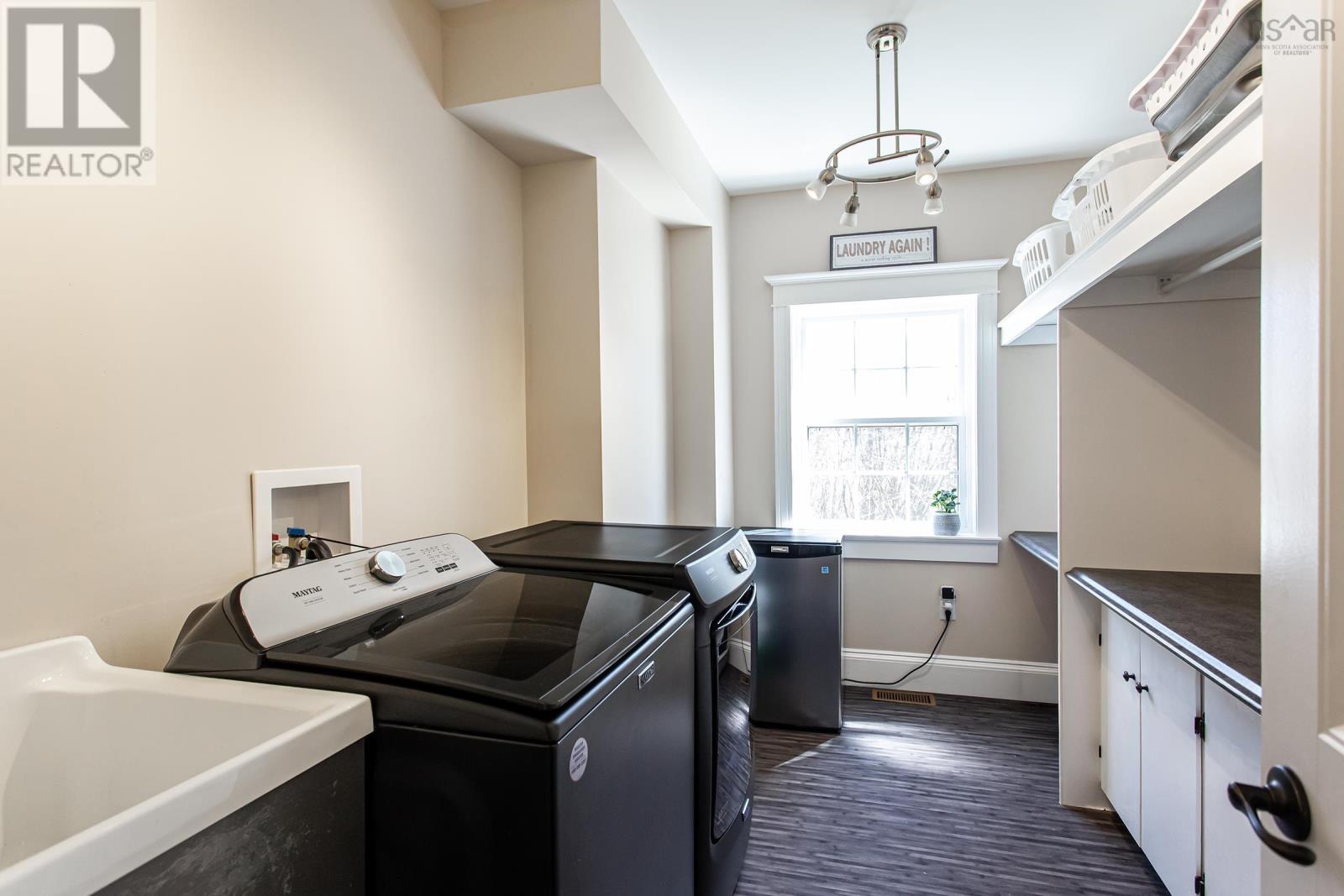 Property 33 of 50 of 484 Shaw Road