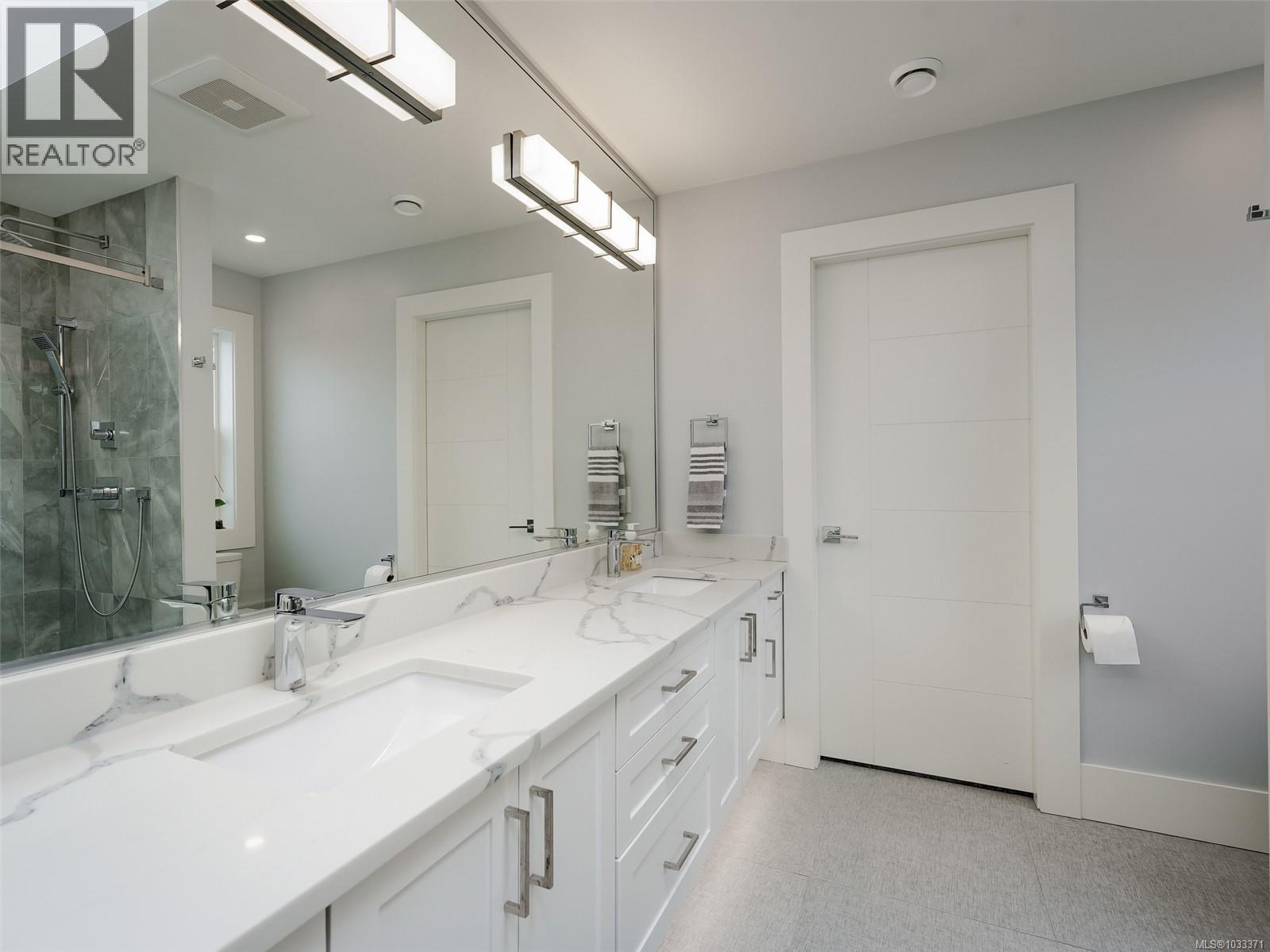  4154 Jagat Place, Saanich