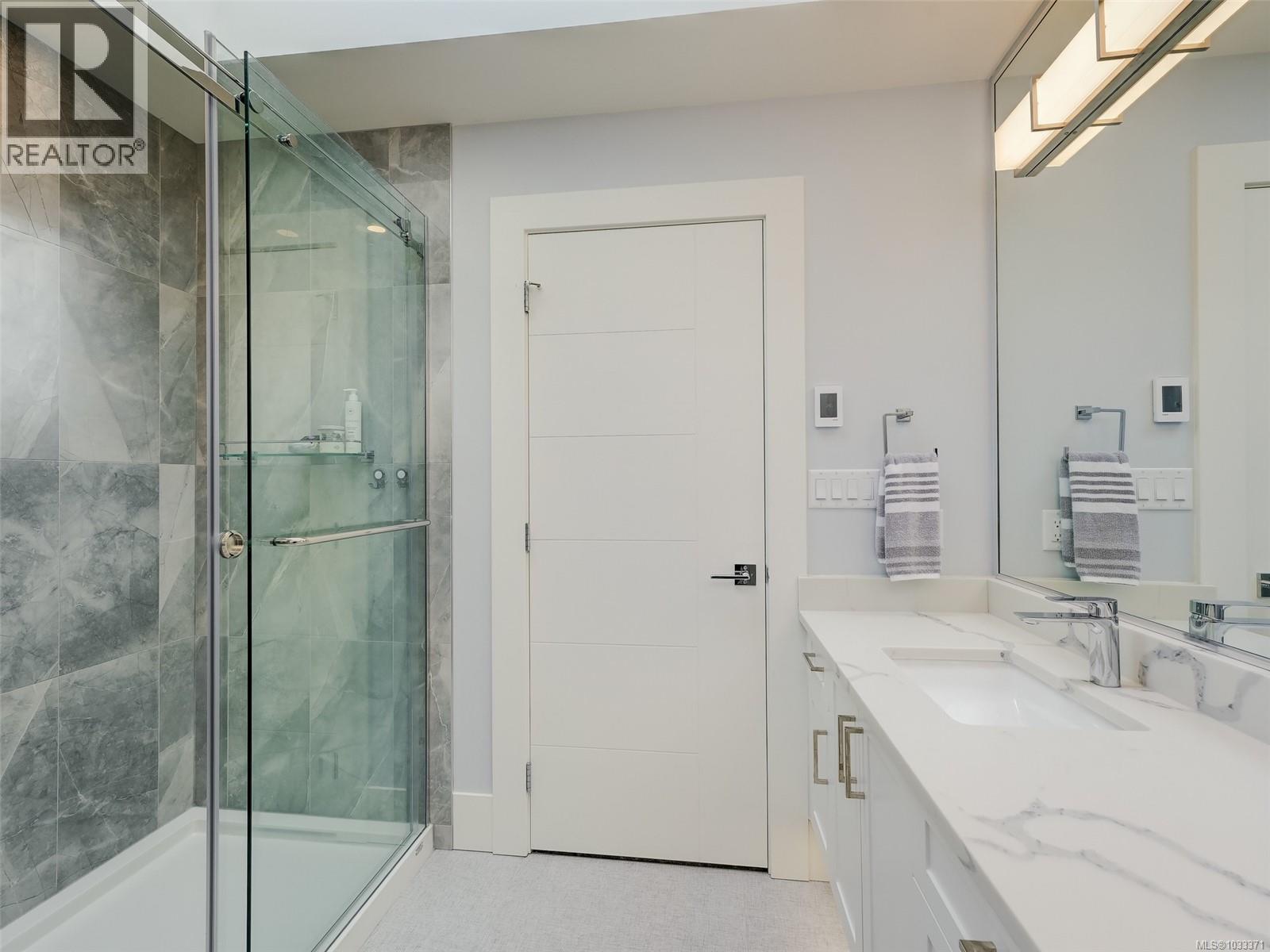  4154 Jagat Place, Saanich