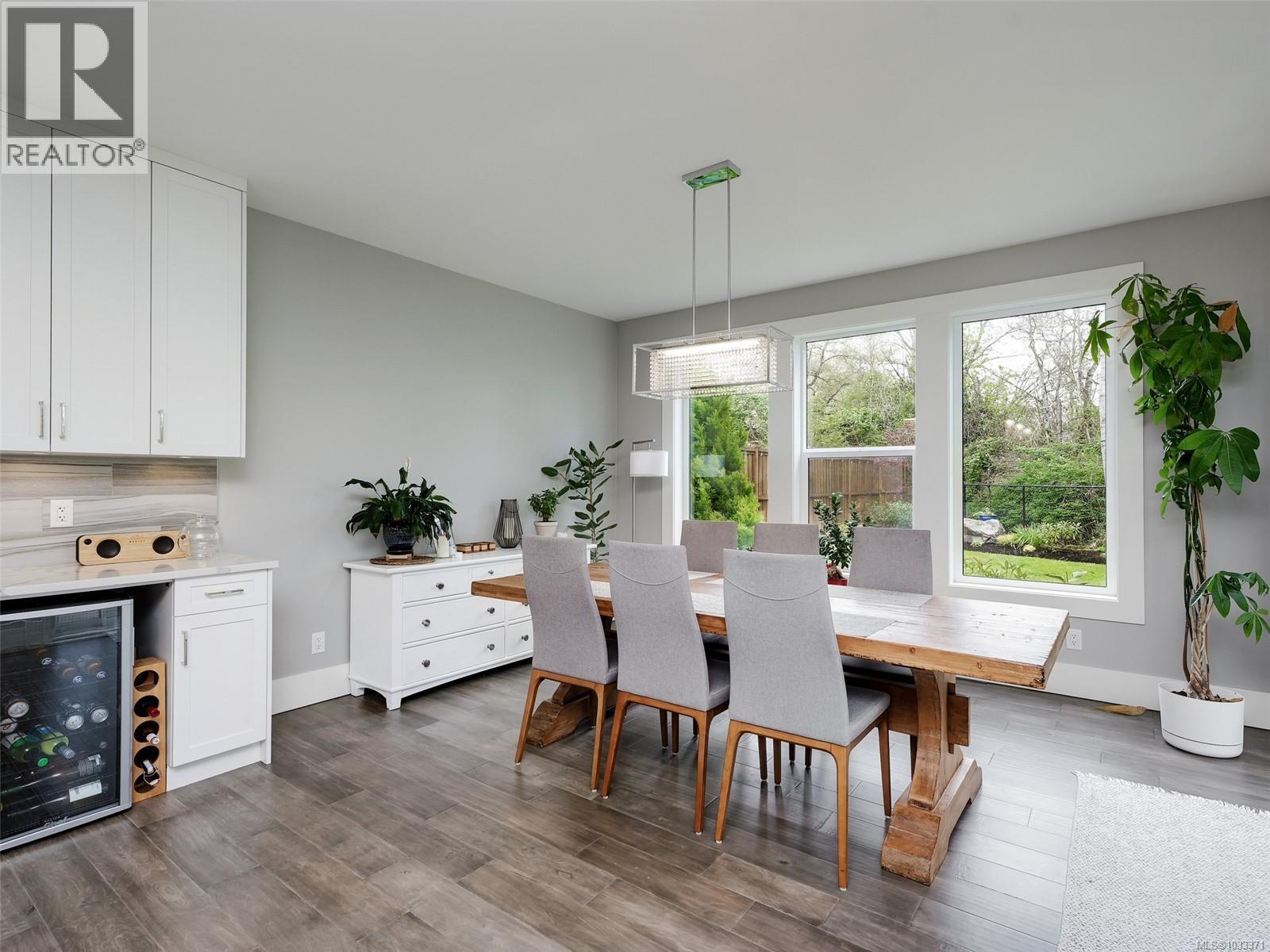  4154 Jagat Place, Saanich