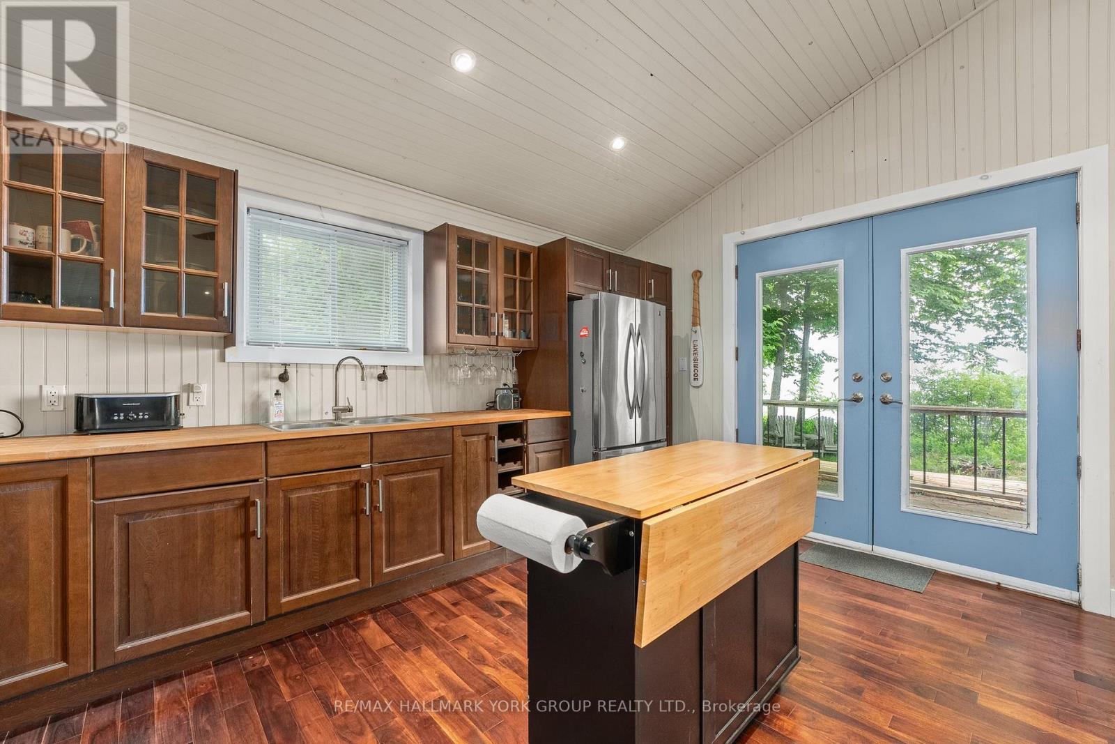 LOT 4 FOX ISLAND - 10
