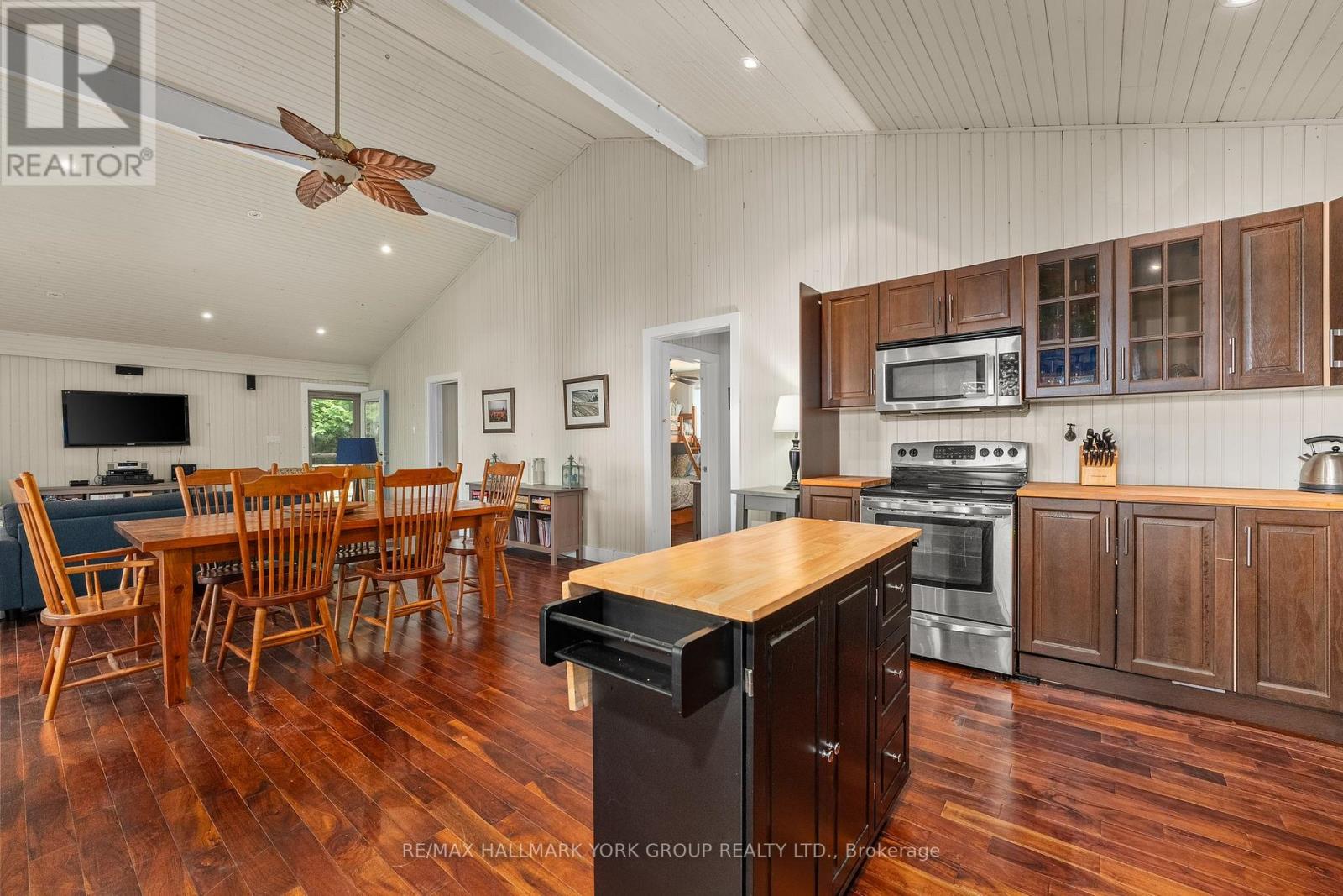LOT 4 FOX ISLAND - 9