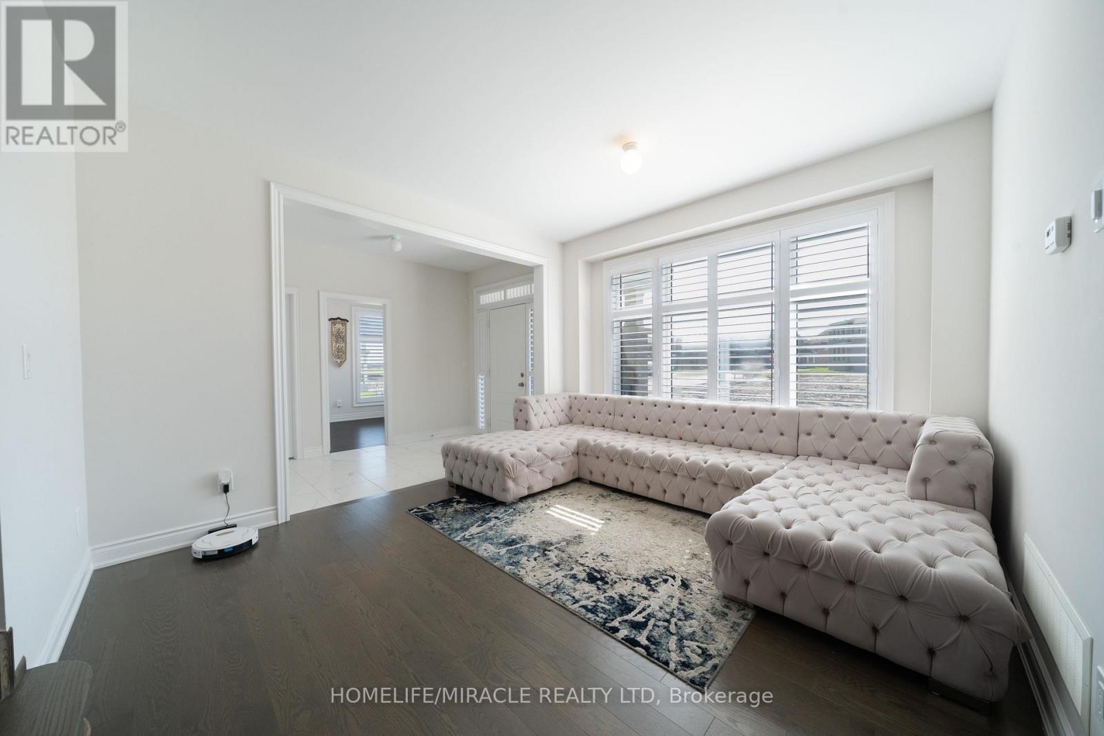 1 AINSLIE HILL CRESCENT — photo 11