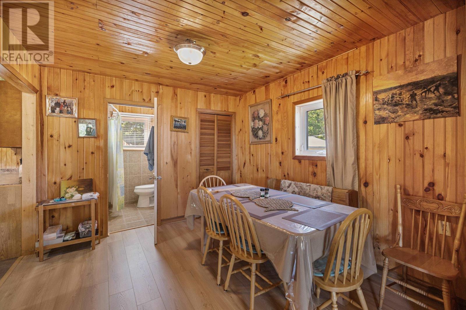 2867 Cape Breton Road — photo 11