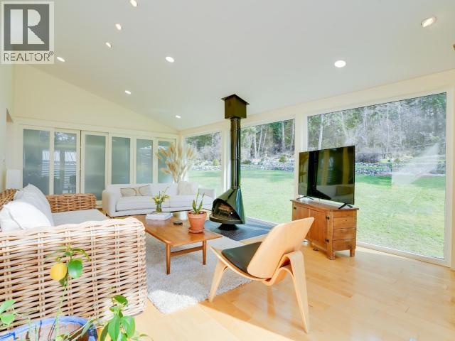 5667 GILLIES BAY RD ROAD - 1
