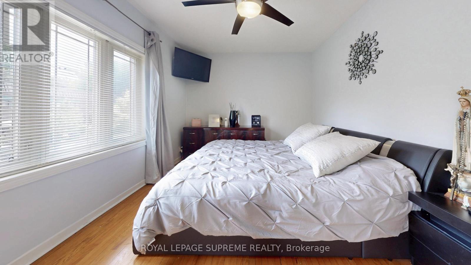 156 OSLER STREET — photo 13